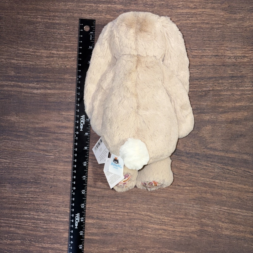 Jellycat Blossom Beige Bunny Petal Medium Plush NWT Floral - Picture 5 of 5